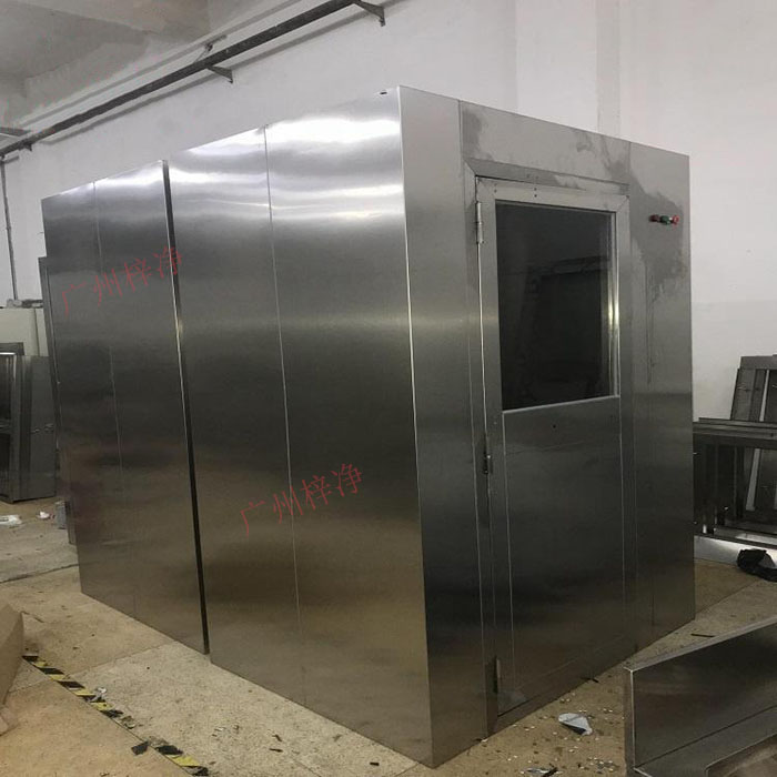 全不銹鋼風(fēng)淋室通道的特點重要性